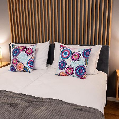 Poppy Elegance City Center & Free Parking 사라예보 외부 사진